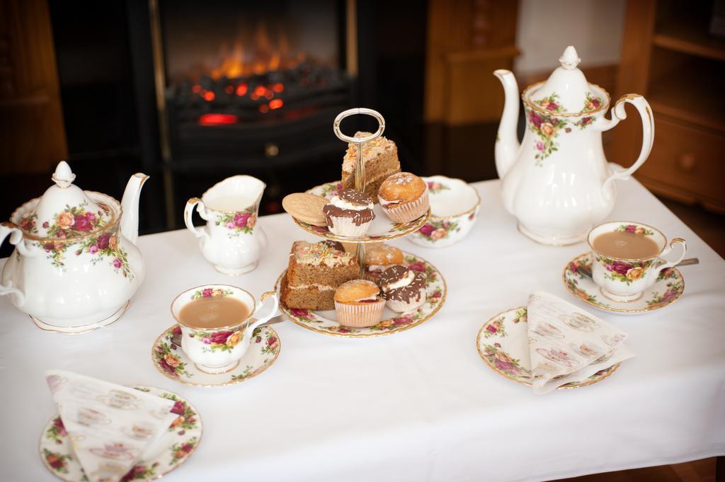 Tower Lodge B&B Mallow Esterno foto
